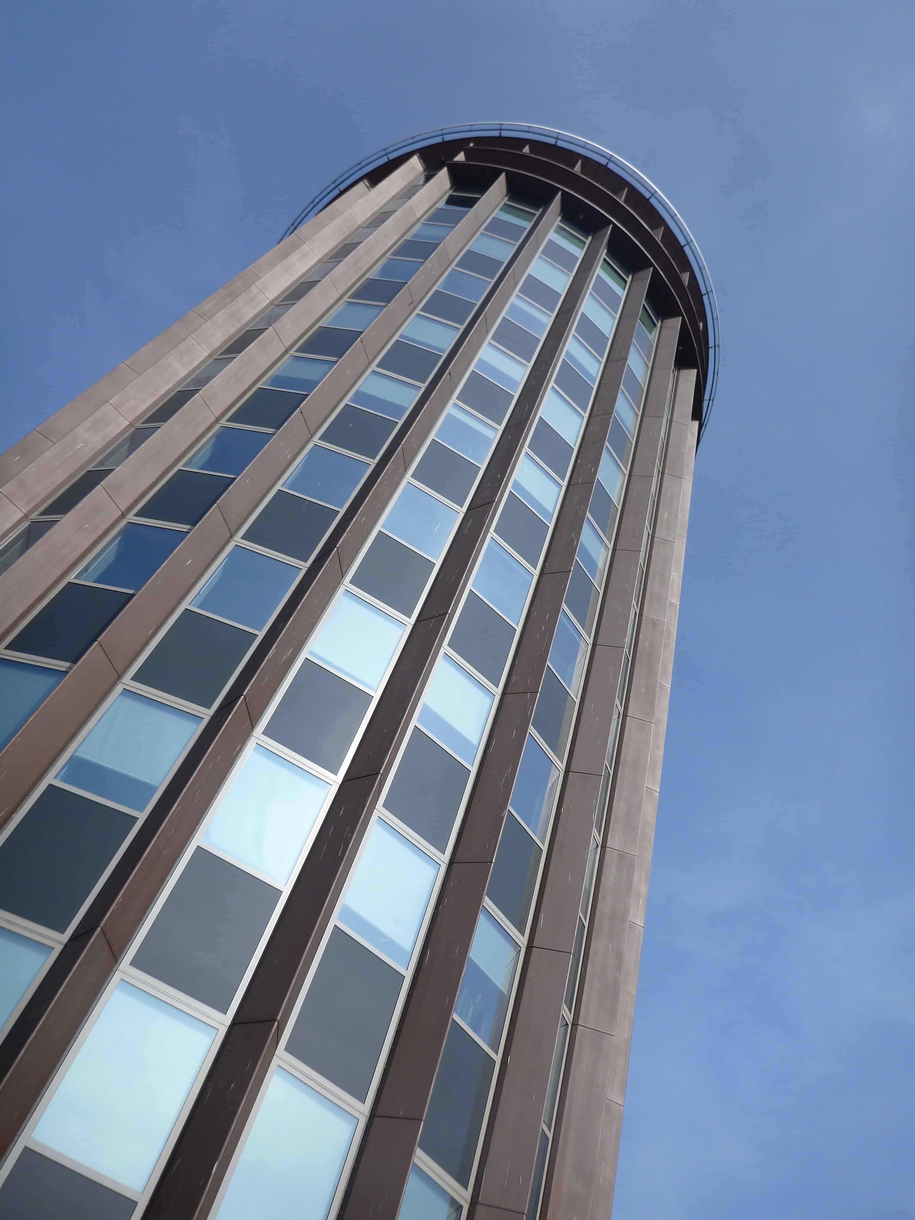 Rabobank Heerenveen facade elements in polished VeroMetal Copper