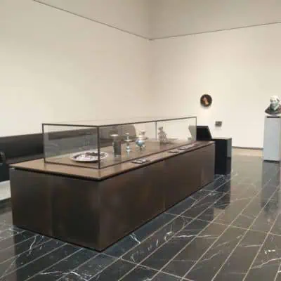 VeroMetal display cabinets at the Louvre Abu Dhabi